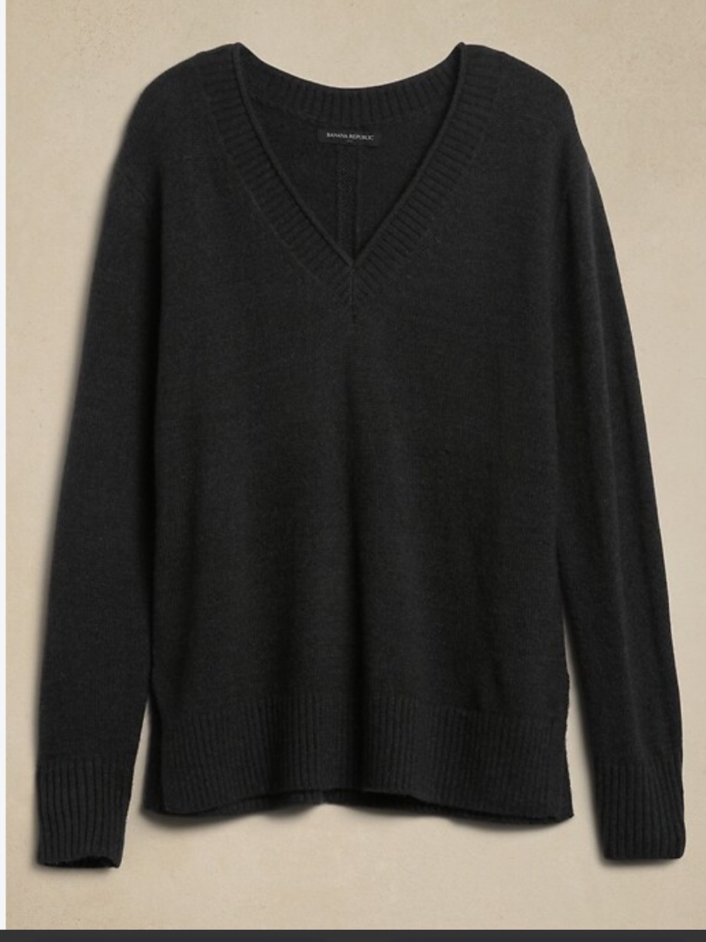NWT Banana Republic Essential V Neck Sweater